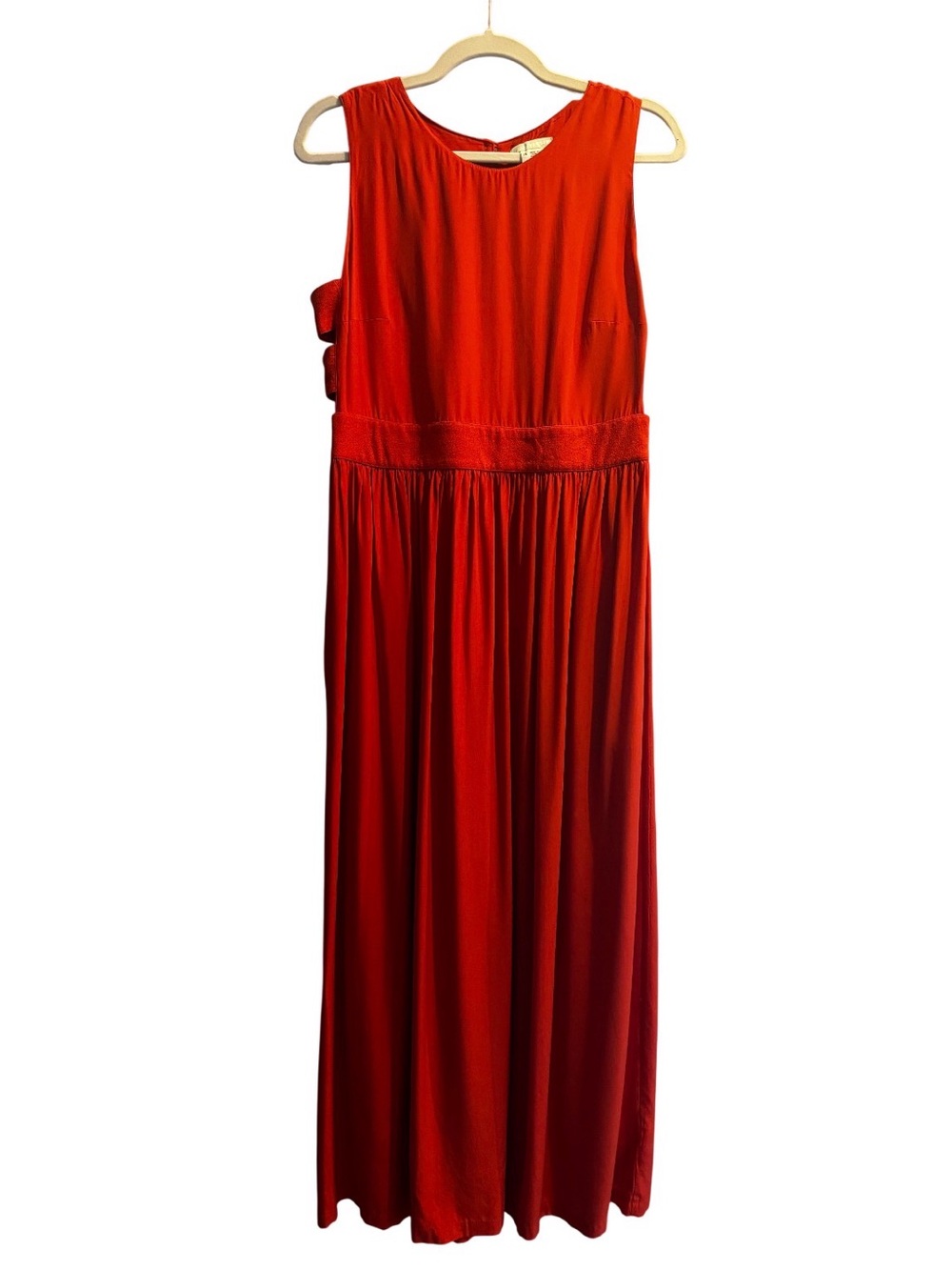 Women’s Red Maxi Dress - Sleeveless Elegant Design